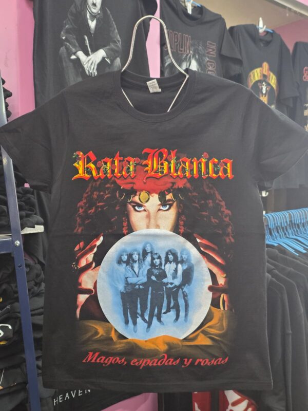 Polera Rata Blanca Magos Espadas y Rosas
