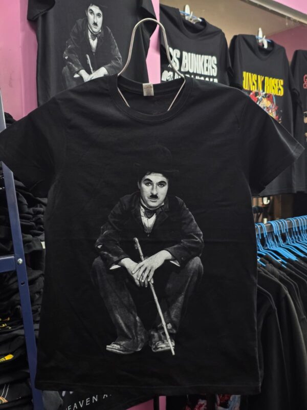 Polera Charles Chaplin